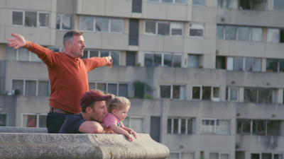 Les Papas - still du film documentaire de David Maye